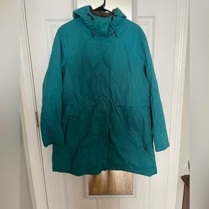 L.L. Bean Women’s Winter Warmer Coat (petite xl)